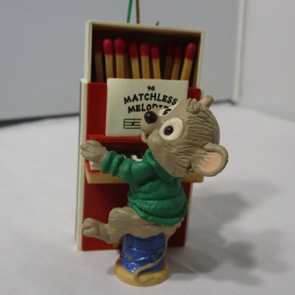 Hallmark Keepsake Christmas Ornament Matchless Memories Mouse Playing Piano - Picture 3 of 7